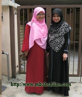 Teman Berjilbab Hamil