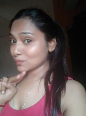 Jyoti, horny North Indian girl from Dehli, shows me everything