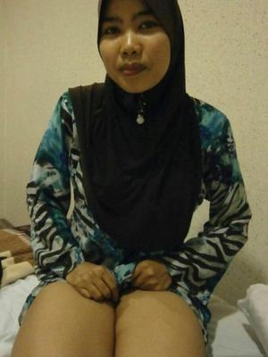 hijab amateur novia desnuda