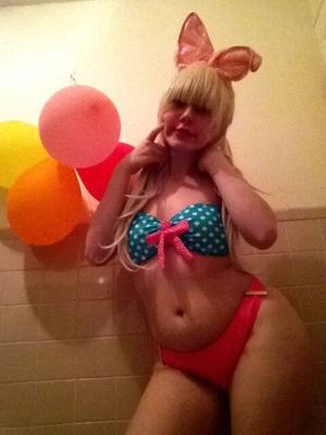 Bunny tiene un bikini nuevo