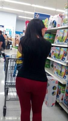 Big Butt Native MILF at Walmart