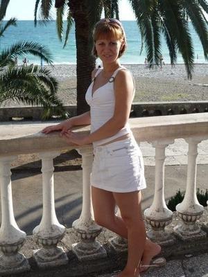 - Jolie MILF russe exposée