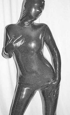 Verschiedene Latex-Catsuits und mehr...