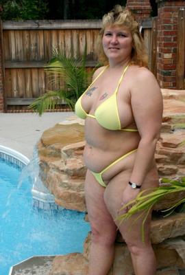 Curvy mom yellow bikini