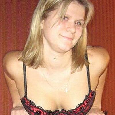 Francois H., Milf francesa y hotwife para su marido