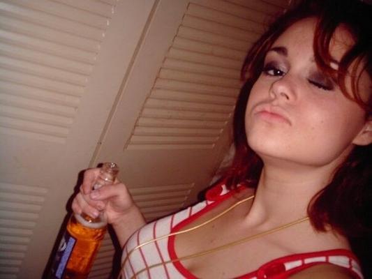 Party slut Mary and her big tits