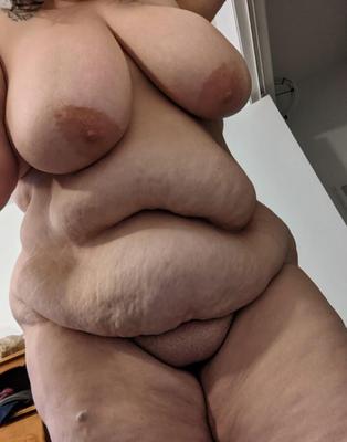 SSBBW Amateurin mit riesigem Arsch