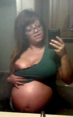 Pregnant TX Songstress with Great Tits