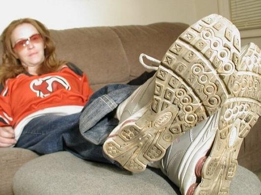 Redneck dirty socks & rough feet in jeans