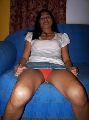 Hot Latina wife Gloria