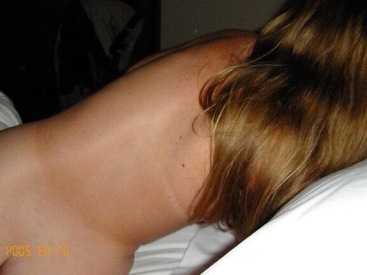 Aussie Webwhore Leanne - more pics from the naughties