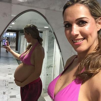 Vanessa, une MILF enceinte