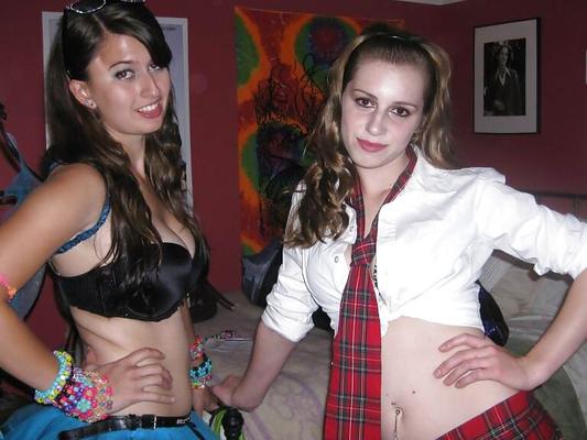 Adolescentes lindos con grandes tetas