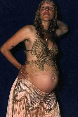 Chain mail chicks  pregnant edition