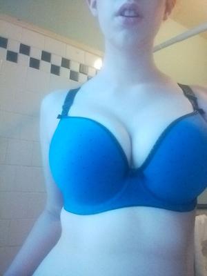 Boring Bucked Tooth Teen With Big Soft Tits And Curvy Body