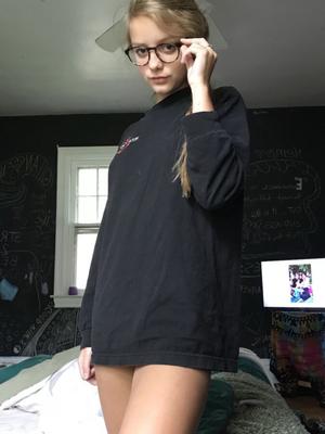 Teen GF Jamie Cute Tits and Glasses