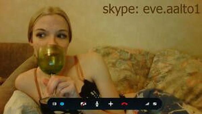 Webcam pee girls