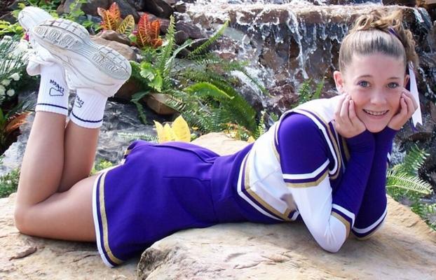 innocent cheerleader poses