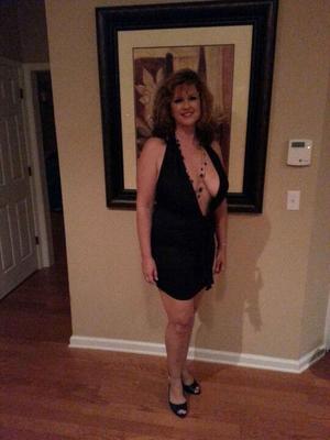 Sexy Sassy MILF