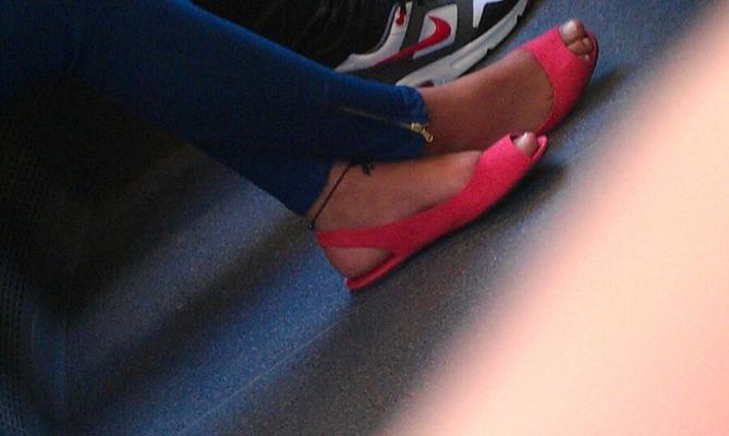 Candid Shoes - Schuhe - S-Bahn Hamburgo