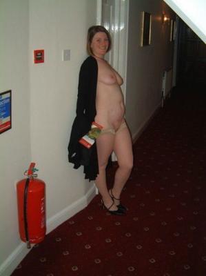 Amateur Wives Prowling Hotel Corridors