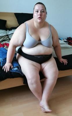 Fat Pig Slut Exposed While Changing