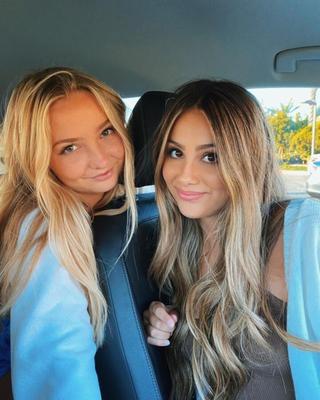 Perfect teens: girls waiting for you in car, what would you do?