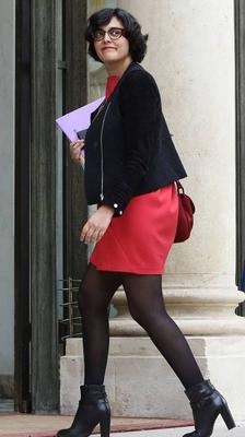 MILF Political Pantyhose - Myriam el-Khomri (France)