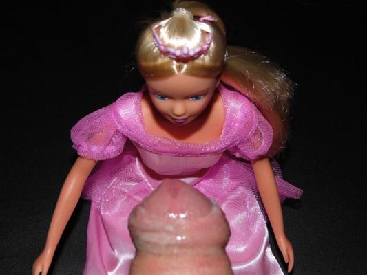 Cum on my Barbie