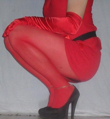 new red pantyhose