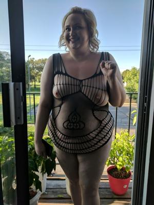 Chubby Bbw En Public Clignotant