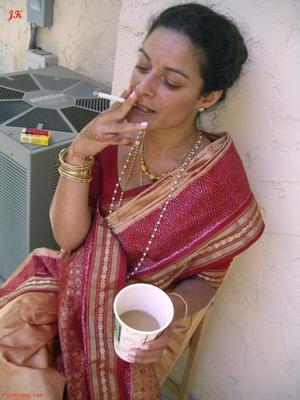 hot indian smoking girls