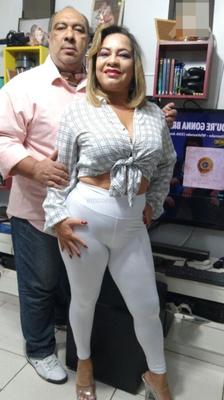 Casal sexy elegante