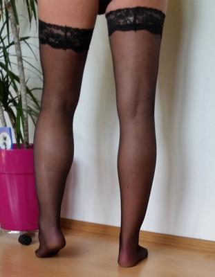 Nylons dos nu