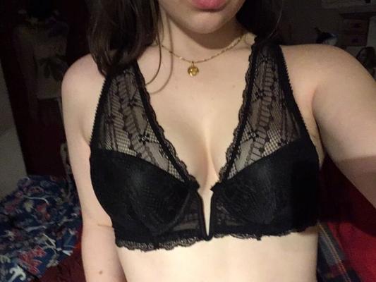 British teen webslut exposed for no limits abuse