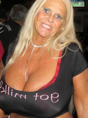 Femmes potelées sexy (Milfs aux gros seins et Matures BBW)