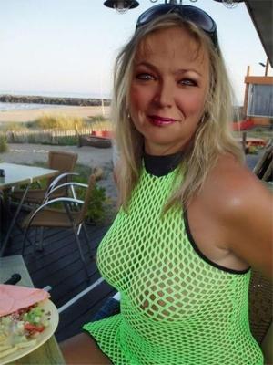 German Wifesharer s Hotwife Elke