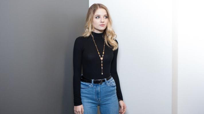 Jackie Evancho est chaude