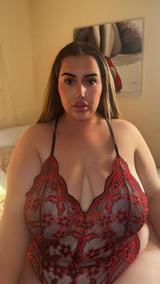 BBW Escort británica Destiny Valentina