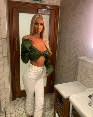 Gabrielle   Blonde Insta Chav 