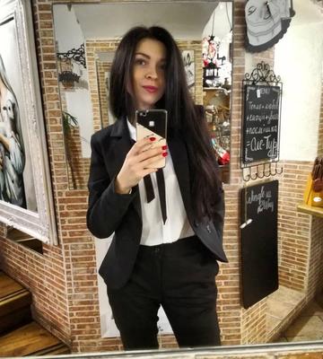 Beautiful Russian brunette Nadyezhda from Ekaterinburg