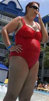 BBW Mature in Red