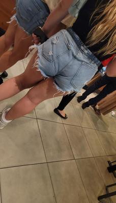 Candid Teen Ass Jean Shorts