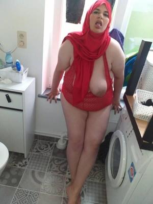 Musulmán Fuckpig Gordo Hijabi Puta Pezones Sexy