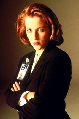 Frenesi de Gillian Anderson (IA gerada)