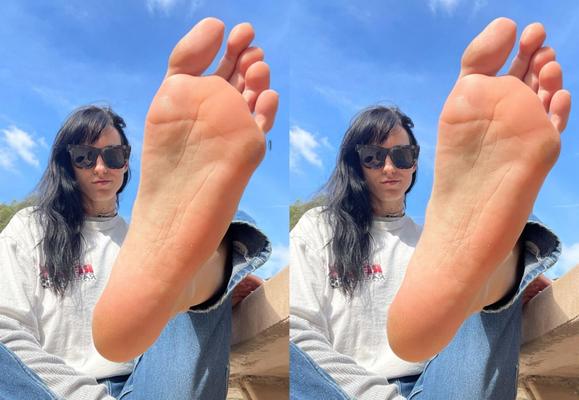 3D Cross-Eye SBS Feet6