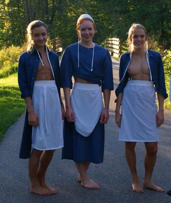 Amish ladies