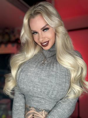 Gymgamergirl atemberaubende tattierte Barbie -Puppe