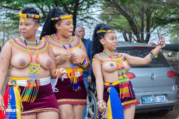 Zulu Maidens