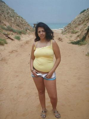 Exposed Arab Wife on the Beach